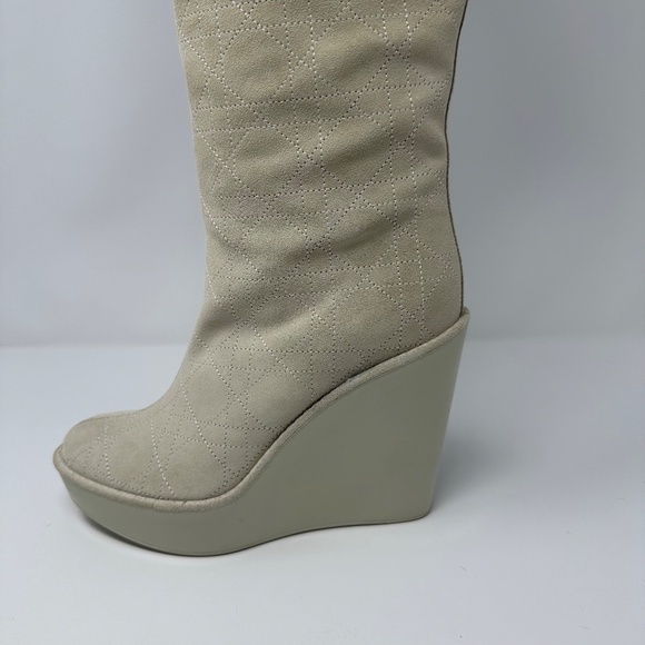 Dior Suede & Fox Fur Knee High Boots - Picture 9 of 16